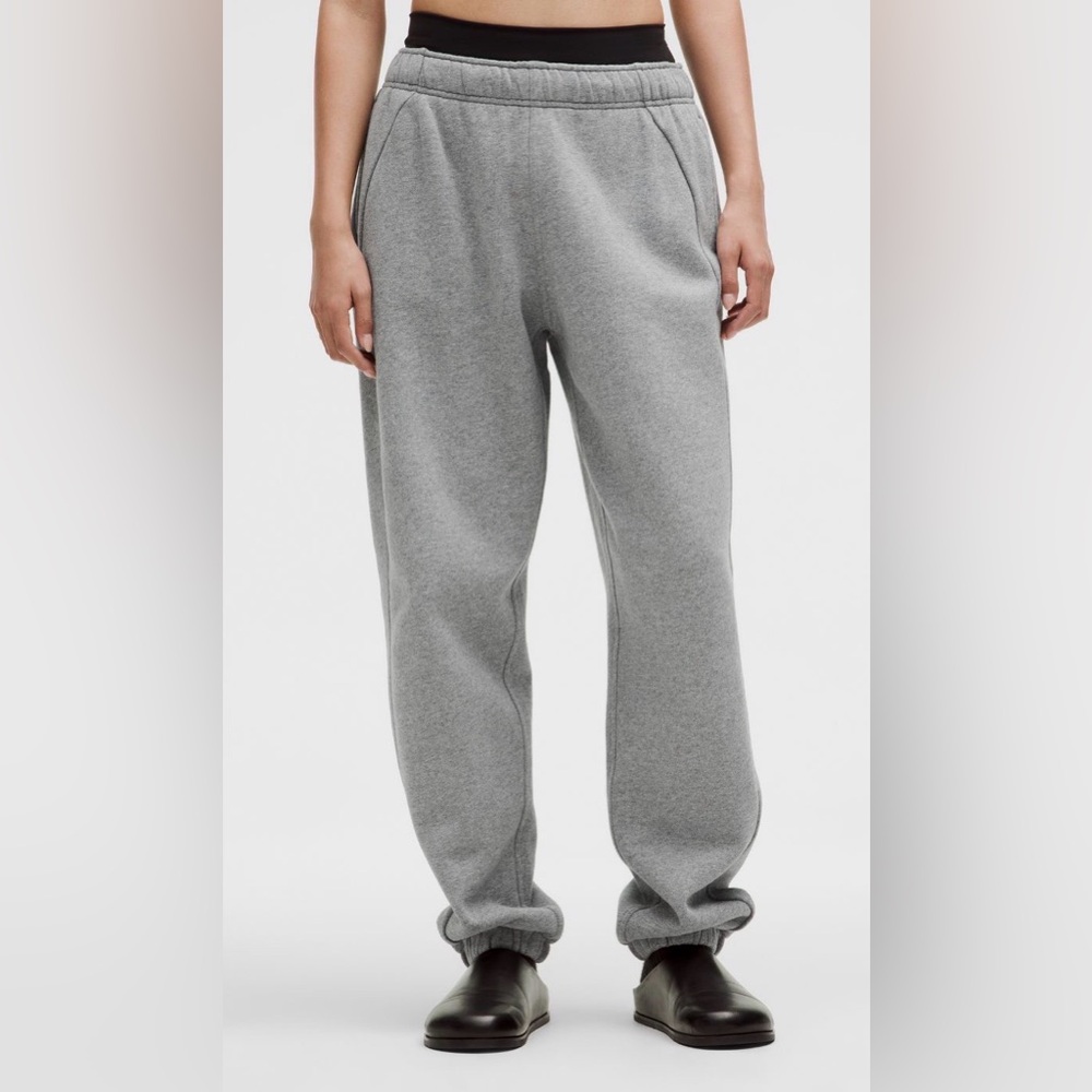 lululemon athletica Heathered Medium Grey Scuba MR Oversized Jogger
